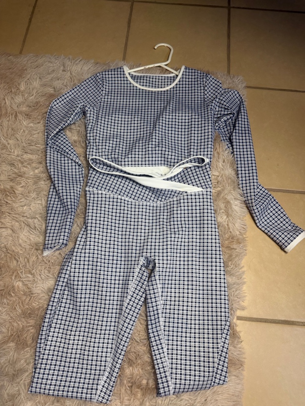 Astoria Activewear Women’s Navy White Plaid Swim Top - M